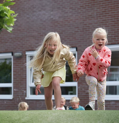 Kindcentrum Ichthus verwelkomt interim-directeur en neemt afscheid van Robertjan de Wilde